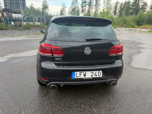 Volkswagen Golf VI 2011