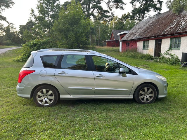 Peugeot 308 SW 2009