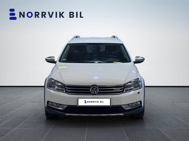 Volkswagen Passat Alltrack 2013 – bild 2