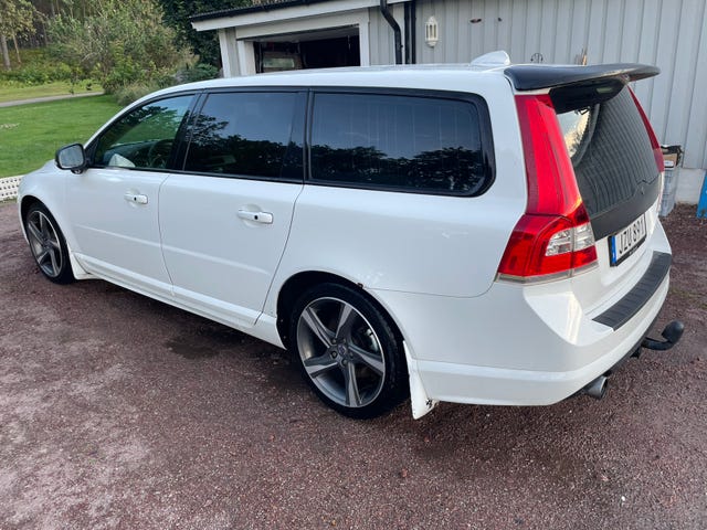 Volvo V70 2010 – bild 3