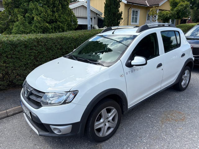 Dacia Sandero Stepway 2016