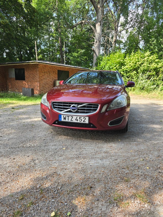 Volvo V60 2011