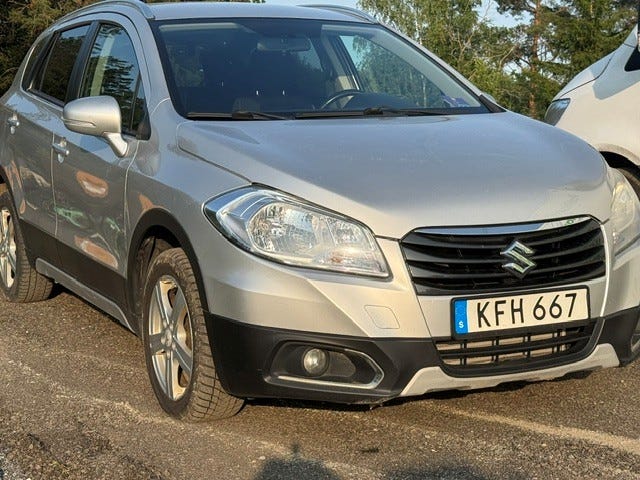 Suzuki SX4 S-Cross 2016