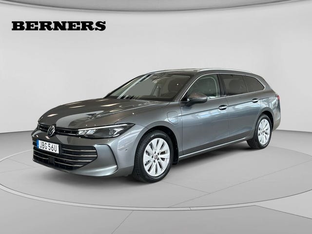 Volkswagen Passat 2025
