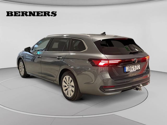 Volkswagen Passat 2025