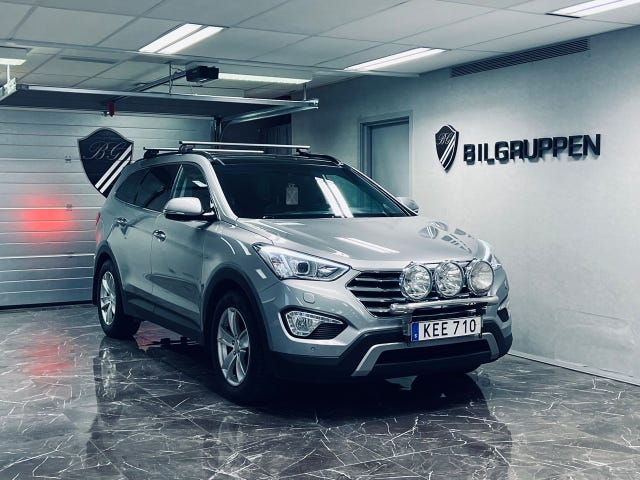 Hyundai Grand Santa Fe 2016