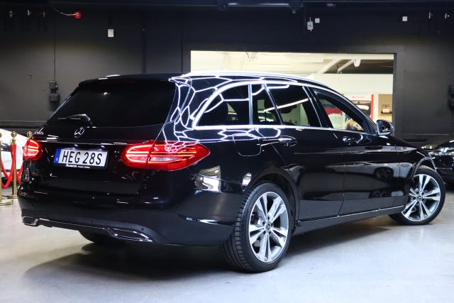 Mercedes-Benz C300 2017 – bild 4