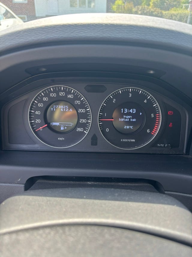 Volvo V70 2010