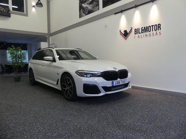 BMW 530e 2024