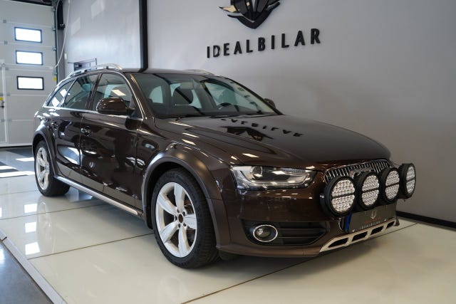Audi A4 allroad 2015