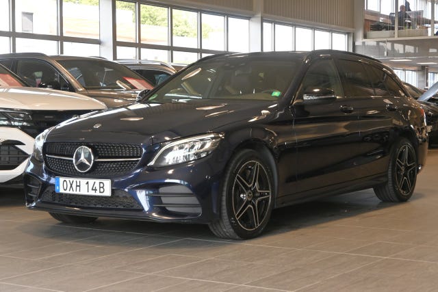 Mercedes-Benz C300 2021