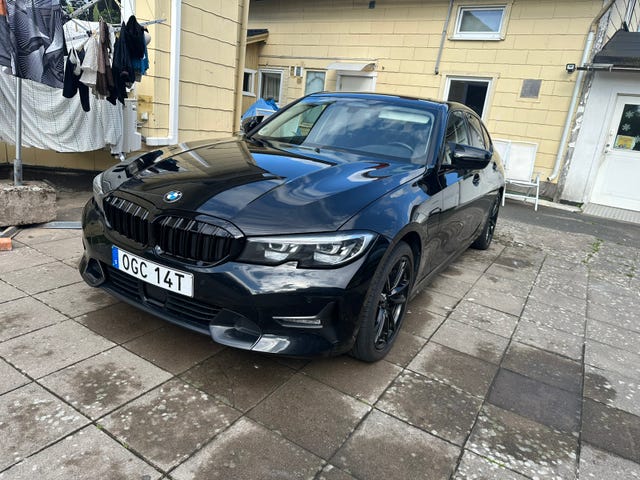 BMW 330e 2020