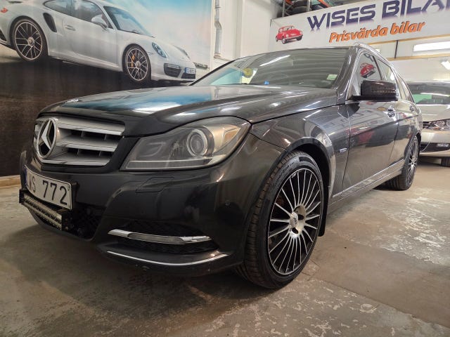 Mercedes-Benz C220 2012