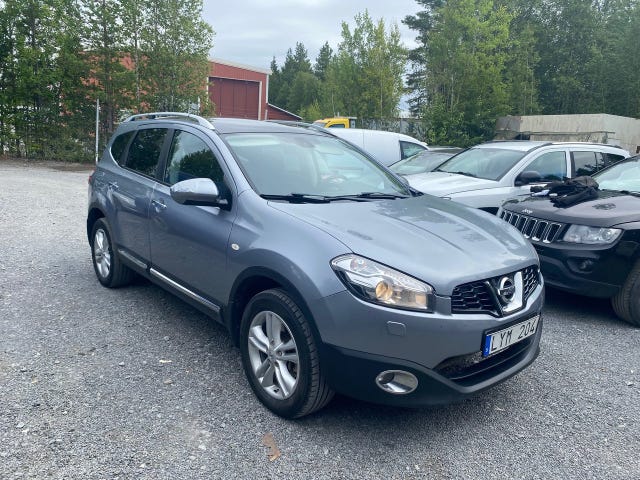 Nissan Qashqai+2 2012