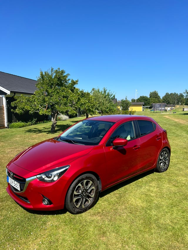Mazda 2 2016