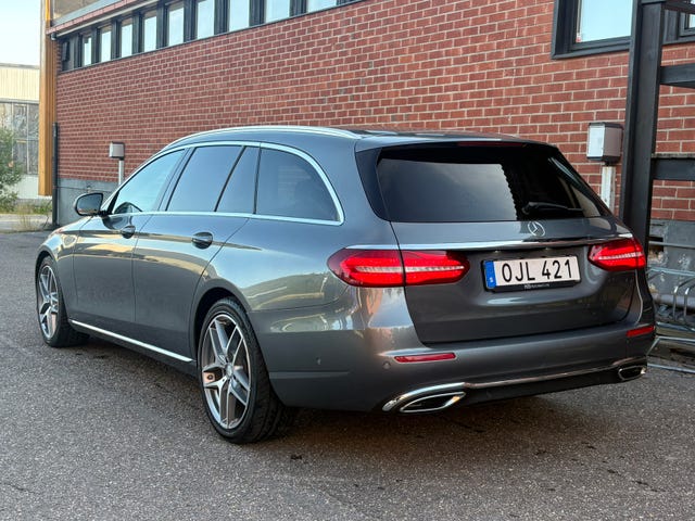 Mercedes-Benz E220 2017 – bild 3