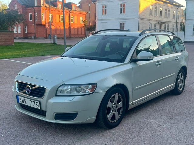 Volvo V50 2011 – bild 2