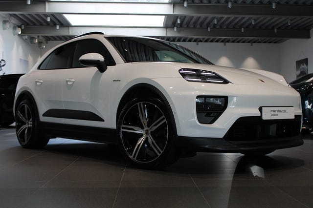 Porsche Macan 4 2024