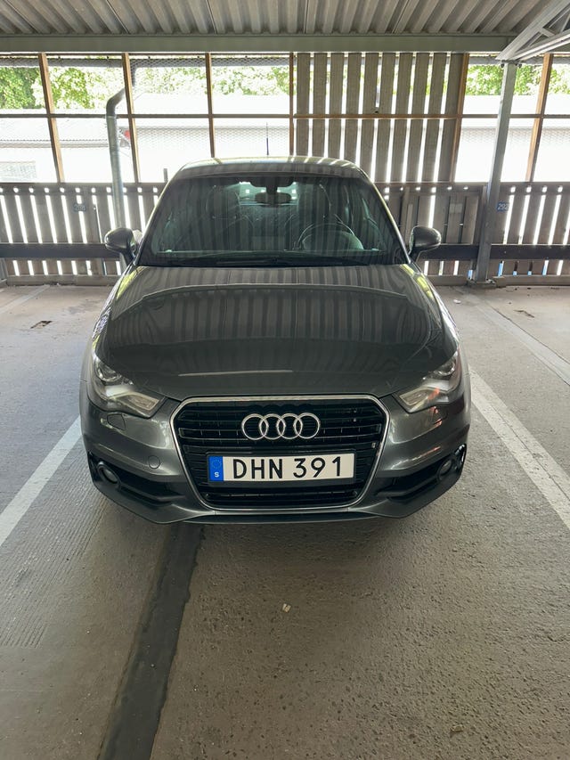Audi A1 2011