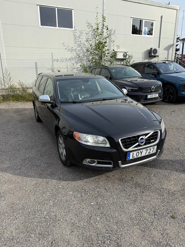 Volvo V70 2011