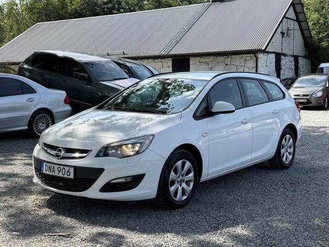 Opel Astra 2015