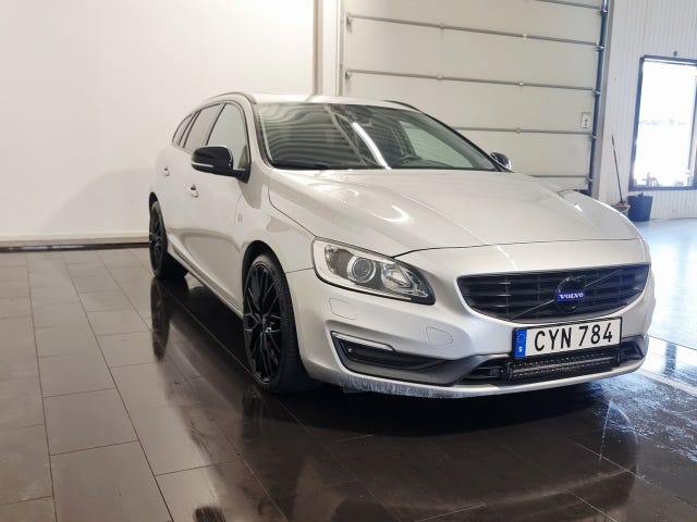 Volvo V60 2015 – bild 4