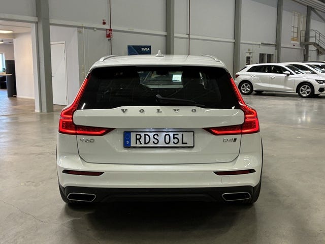 Volvo V60 Cross Country 2020 – bild 4