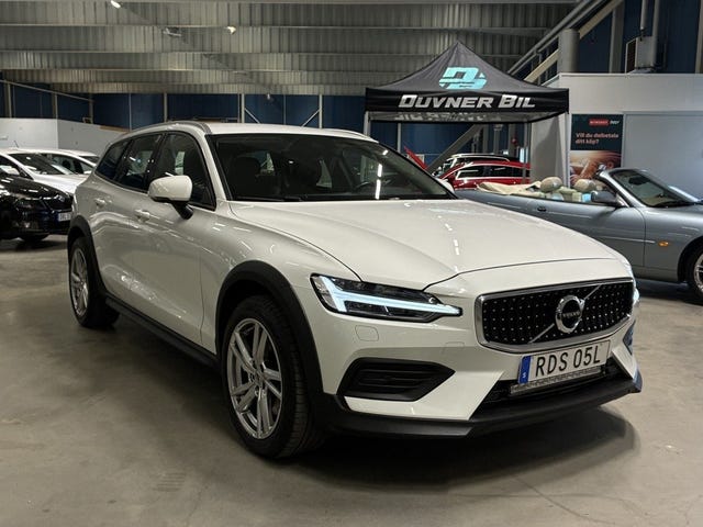 Volvo V60 Cross Country 2020