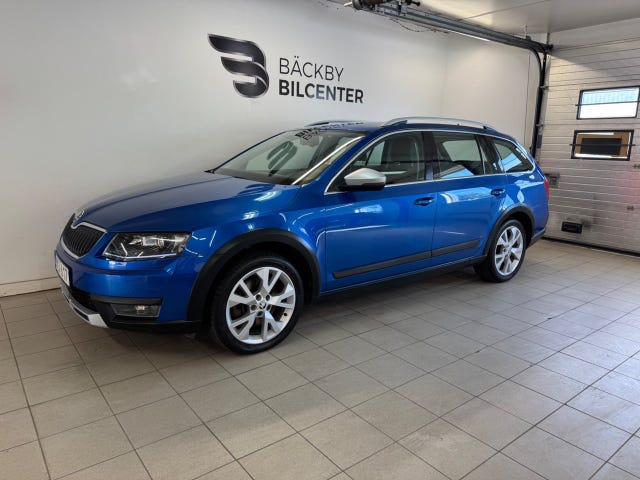 Skoda Octavia Scout 2015