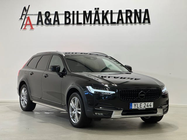 Volvo V90 Cross Country 2017