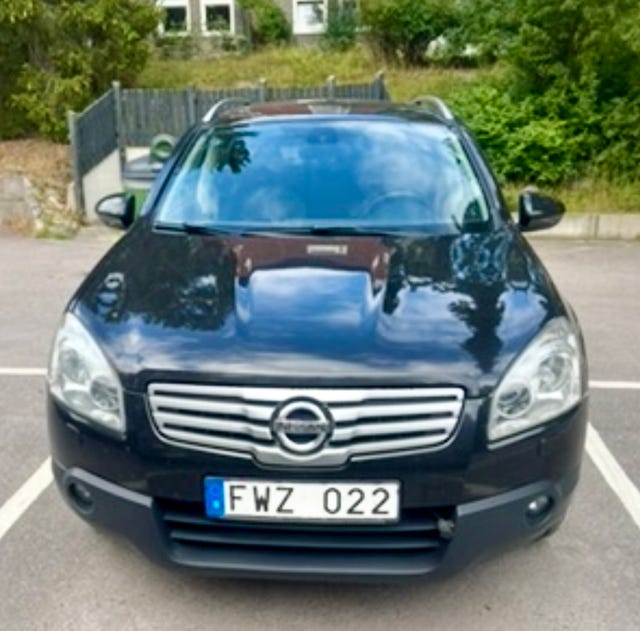 Nissan Qashqai+2 2009