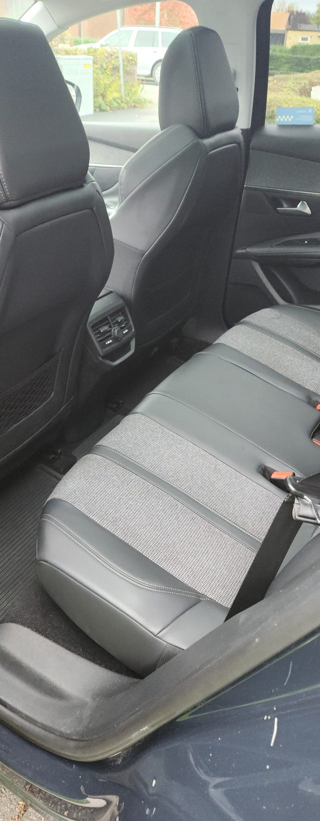 Peugeot 3008 2017 – bild 4