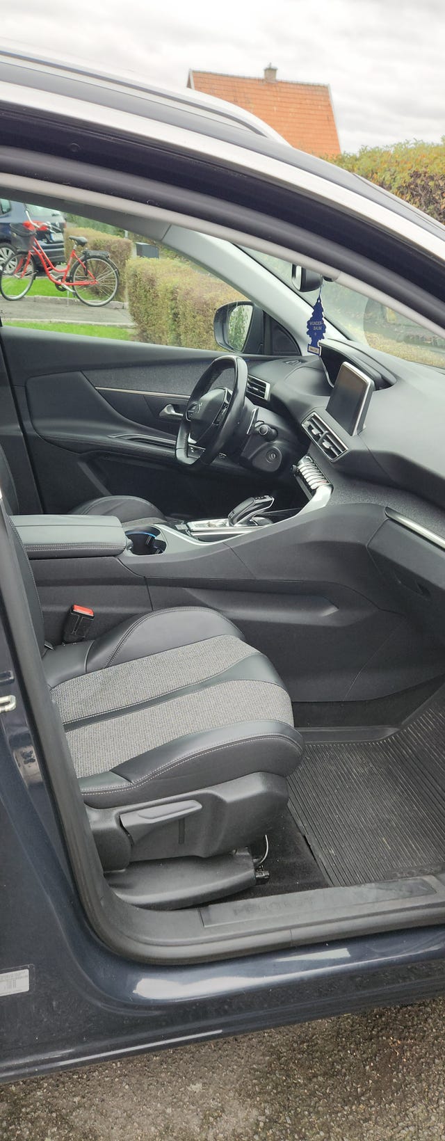 Peugeot 3008 2017 – bild 3
