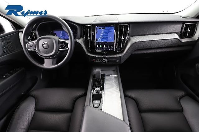 Volvo XC60 2025 – bild 2