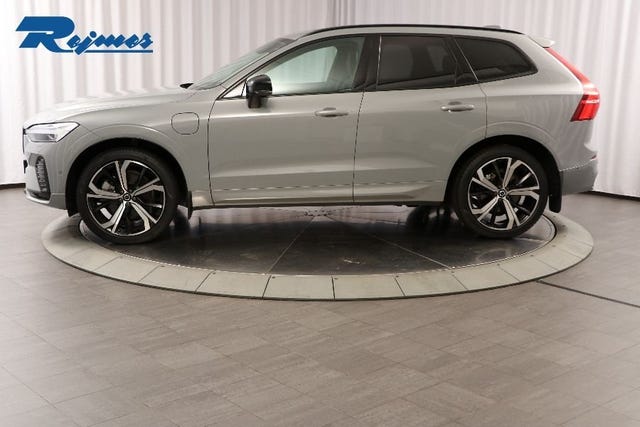 Volvo XC60 2025 – bild 3