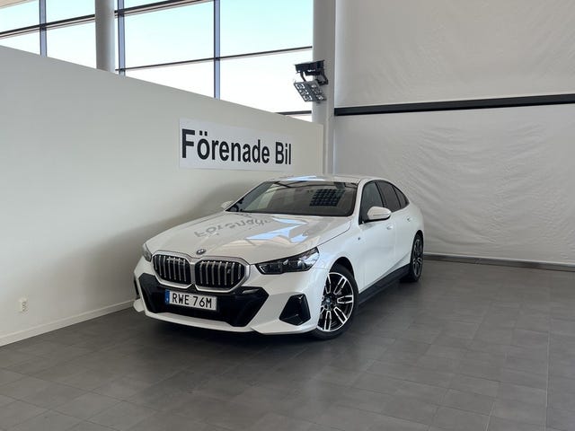 BMW i5 2024