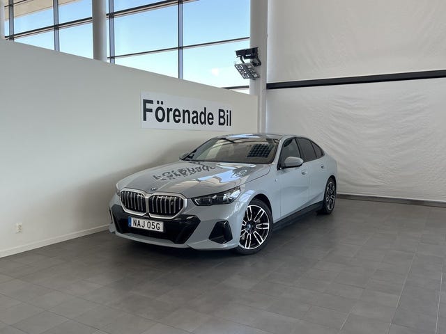 BMW i5 2024