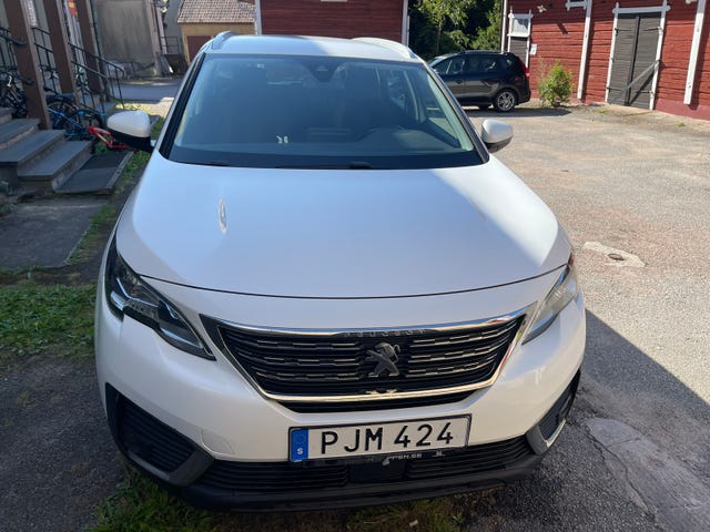 Peugeot 5008 2018
