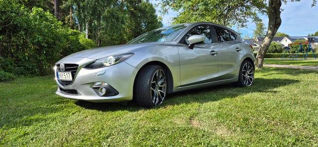 Mazda 3 2015