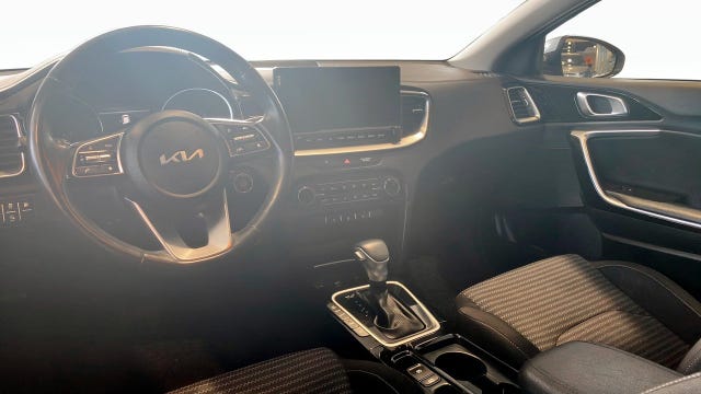 Kia Ceed 2024 – bild 4