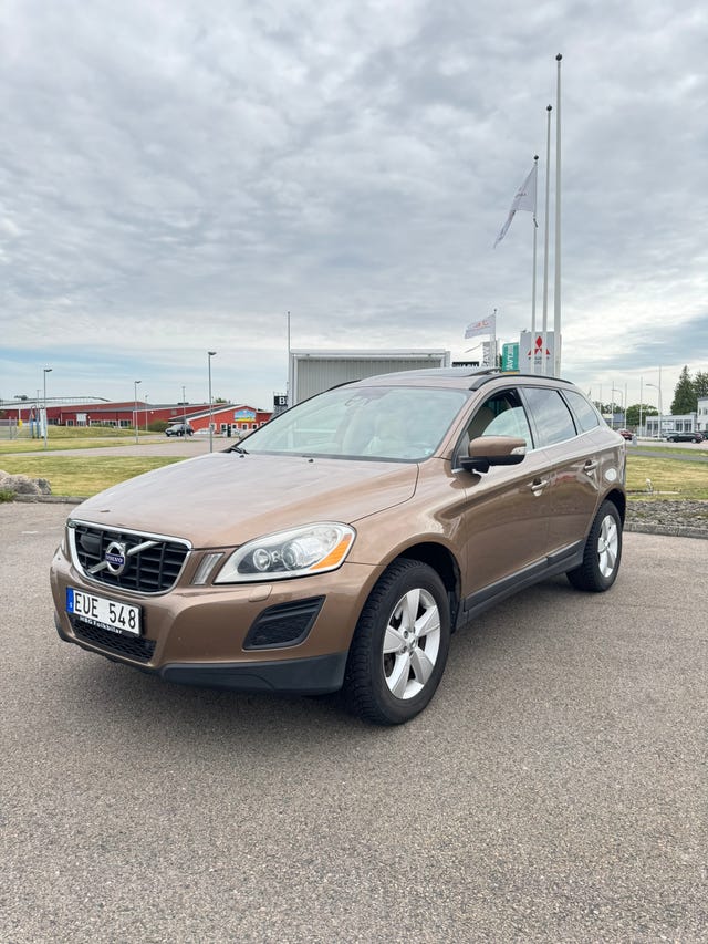 Volvo XC60 2011