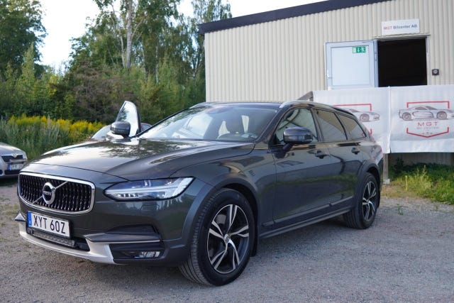 Volvo V90 Cross Country 2020 – bild 3