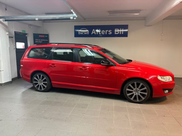 Volvo V70 2015