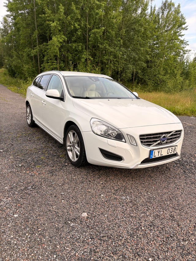 Volvo V60 2012