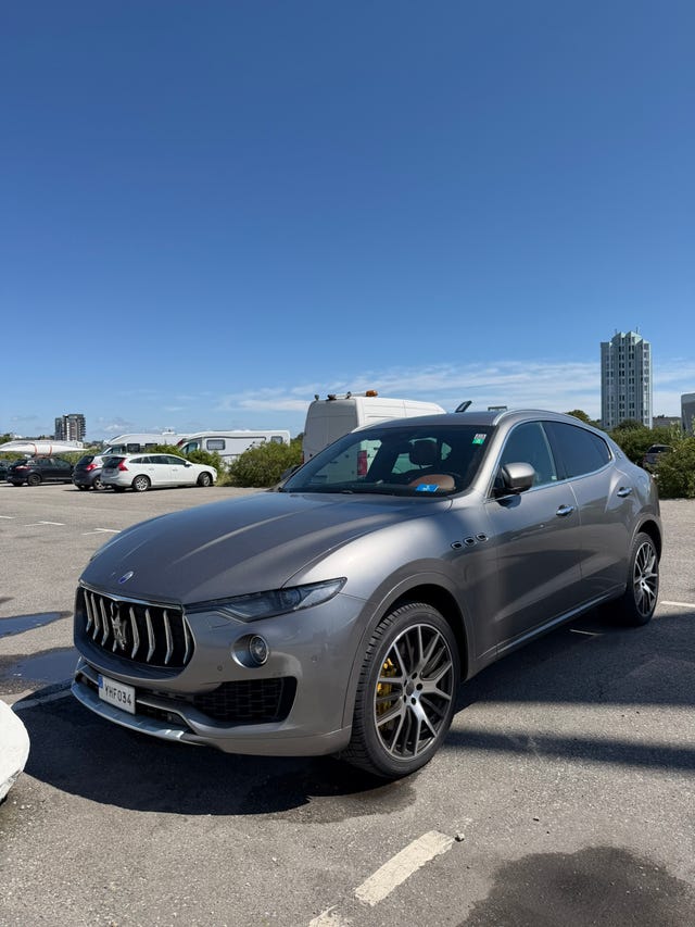 Maserati Levante 2016