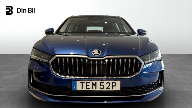 Skoda Superb 2025 – bild 4