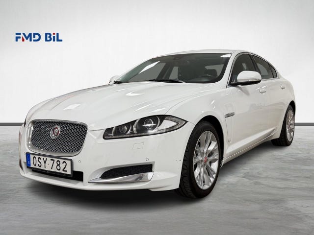 Jaguar XF 2015