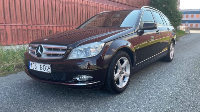 Mercedes-Benz C180 2011