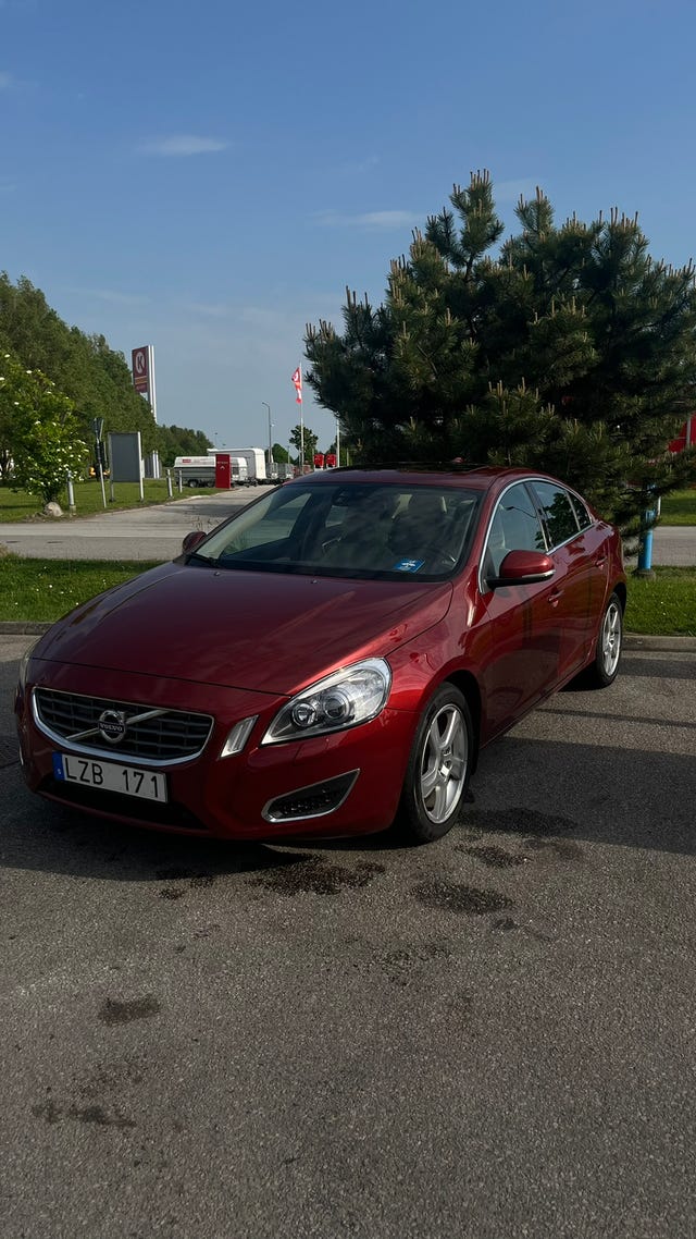 Volvo S60 2012