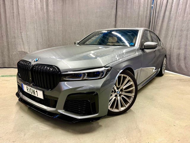 BMW 730 2016